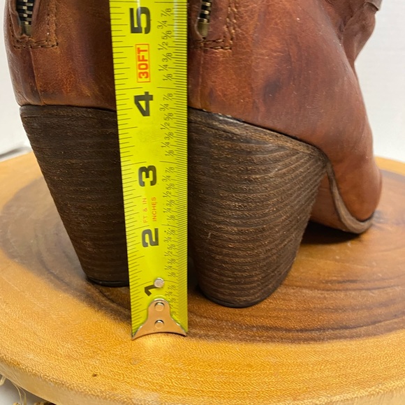 Rag & Bone Distressed Rustic Leather Heeled Ankle Boots - Picture 12 of 12